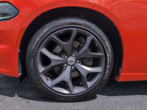 Used 2017 Dodge Charger SXT w/ Plus Group RWD image 34