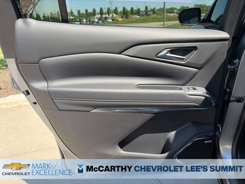 New 2026 Chevrolet Traverse Z71 w/ Enhanced Driving Package AWD/4WD image 41