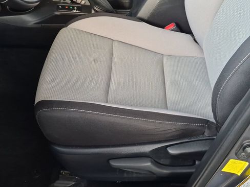 Certified 2018 Toyota RAV4 XLE AWD/4WD image 14