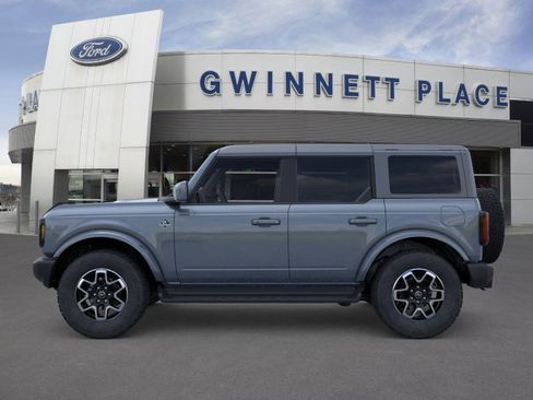 New 2025 Ford Bronco Outer Banks image 3