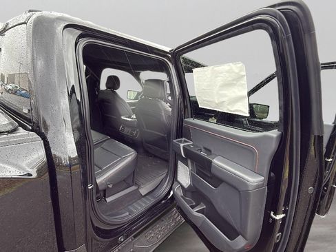 Used 2025 Ford F150 Raptor AWD/4WD image 26