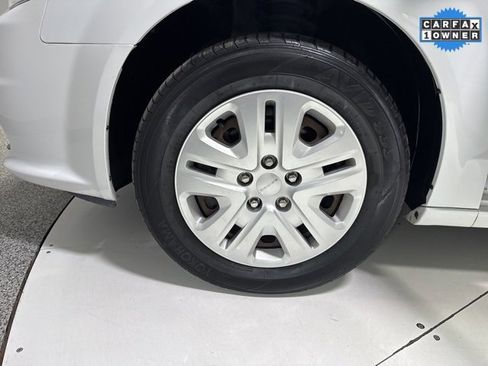 Used 2017 Dodge Grand Caravan SE w/ Power Window Group image 6