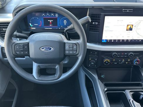 New 2026 Ford F250 XLT w/ XLT Premium Package AWD/4WD image 13
