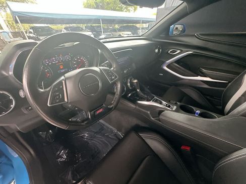 Used 2023 Chevrolet Camaro SS RWD image 13