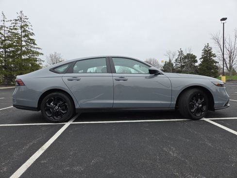 Certified 2025 Honda Accord SE image 20