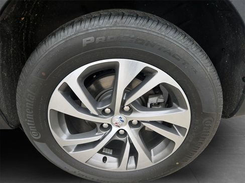 Used 2023 Buick Envision Essence image 33