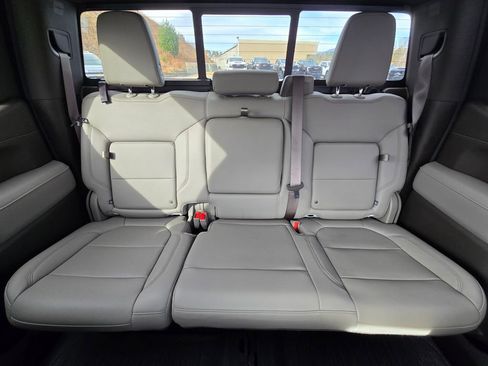 Used 2021 GMC Sierra 1500 SLT w/ SLT Premium Plus Package image 43