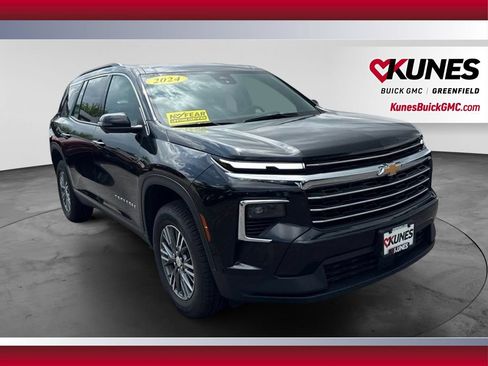 Used 2024 Chevrolet Traverse LT AWD/4WD image 17
