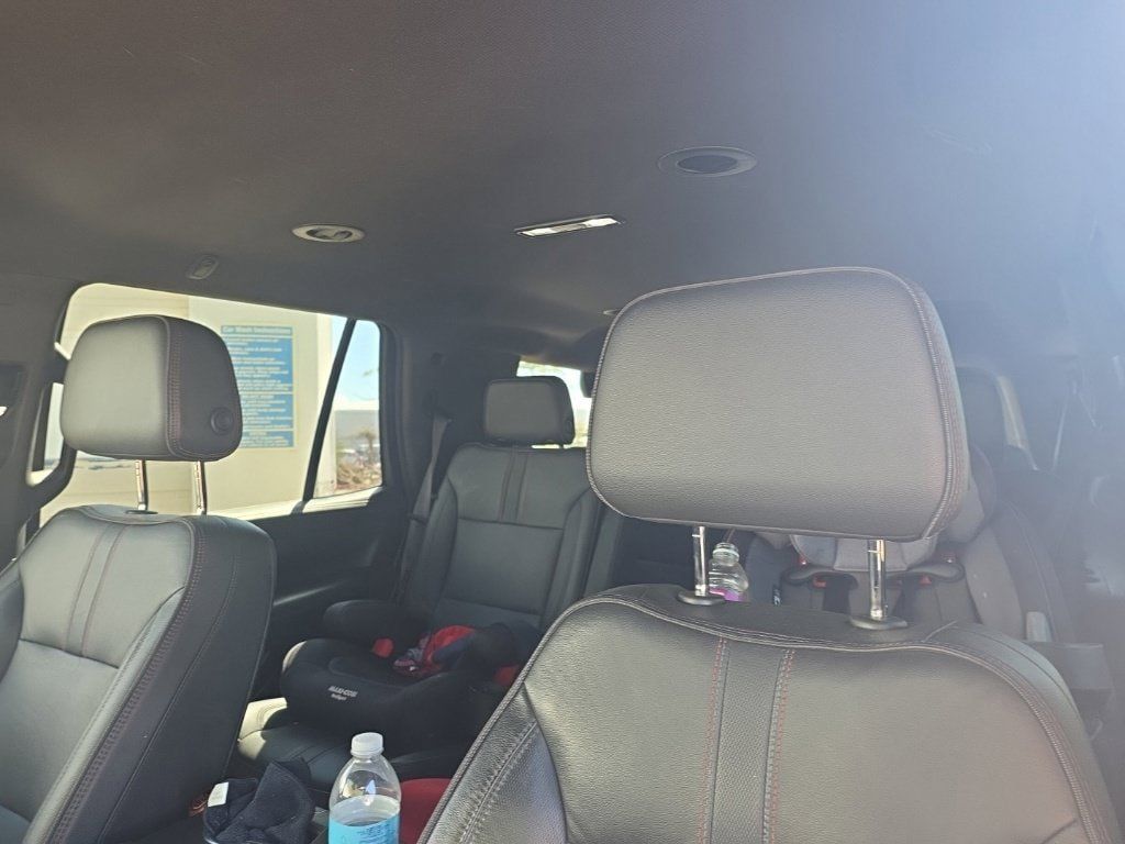Used 2021 Chevrolet Tahoe RST w/ Luxury Package AWD/4WD image 15