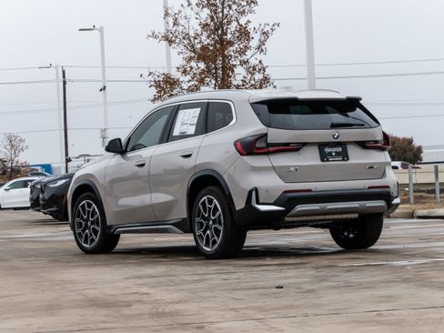 New 2026 BMW X1 xDrive28i w/ Convenience Package image 3