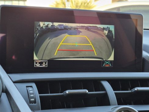 Used 2018 Lexus NX 300 FWD image 18