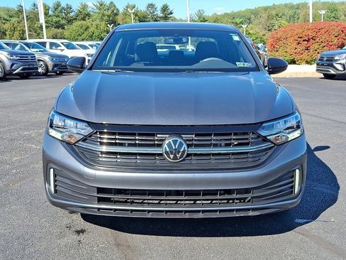 Certified 2023 Volkswagen Jetta Sport image 2