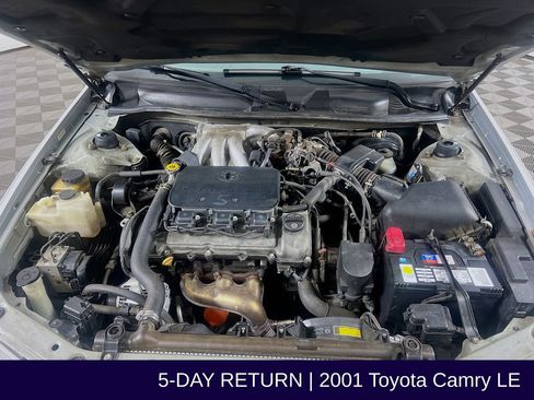 Used 2001 Toyota Camry V6 image 30