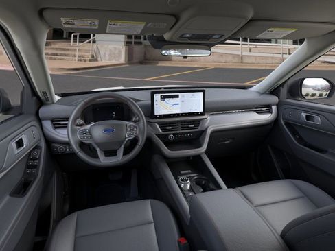 New 2025 Ford Explorer Active w/ Active Comfort Package image 11