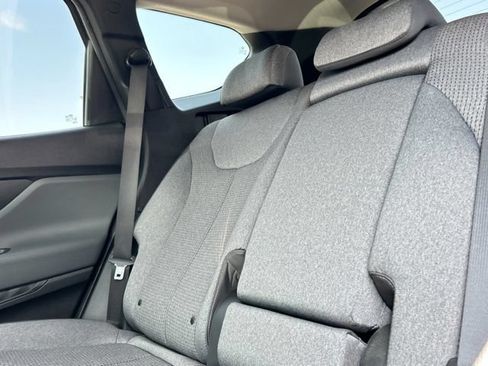 Used 2023 Hyundai Santa Fe SEL FWD image 19