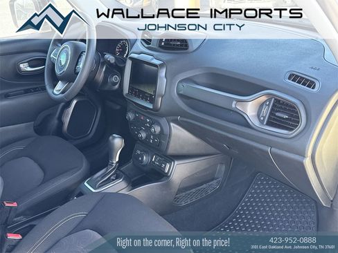 Used 2023 Jeep Renegade Latitude image 38