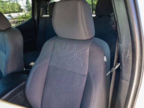 Used 2019 Toyota Tacoma TRD Off-Road image 26