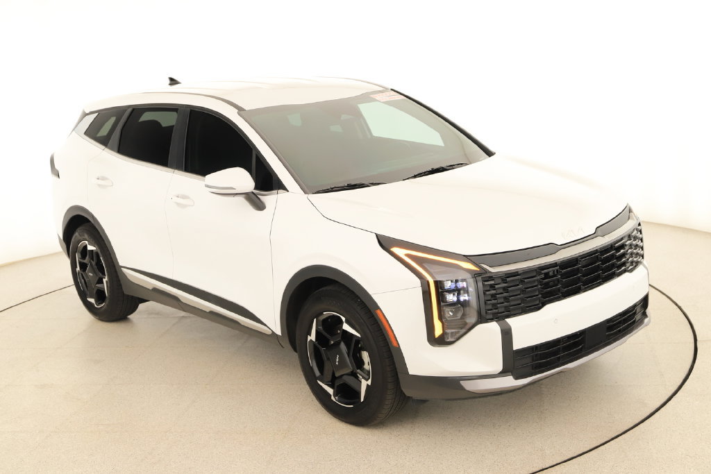 Used 2026 Kia Sportage EX FWD image 36