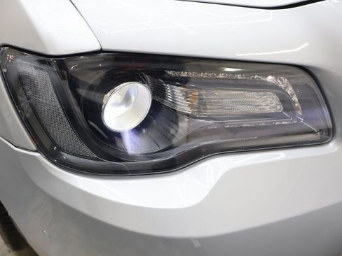 Used 2021 Chrysler 300 S image 25