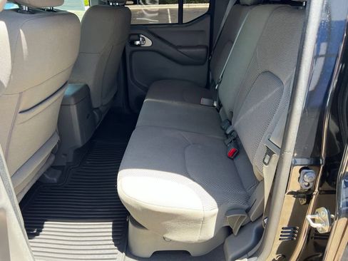 Used 2019 Nissan Frontier SV w/ Value Truck Package RWD image 19
