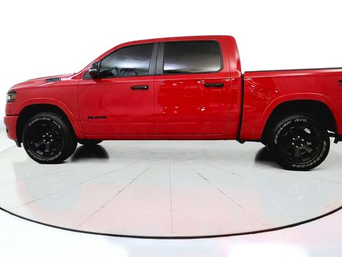 Used 2025 RAM 1500 Big Horn AWD/4WD image 4