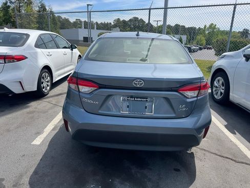 Used 2026 Toyota Corolla LE image 5