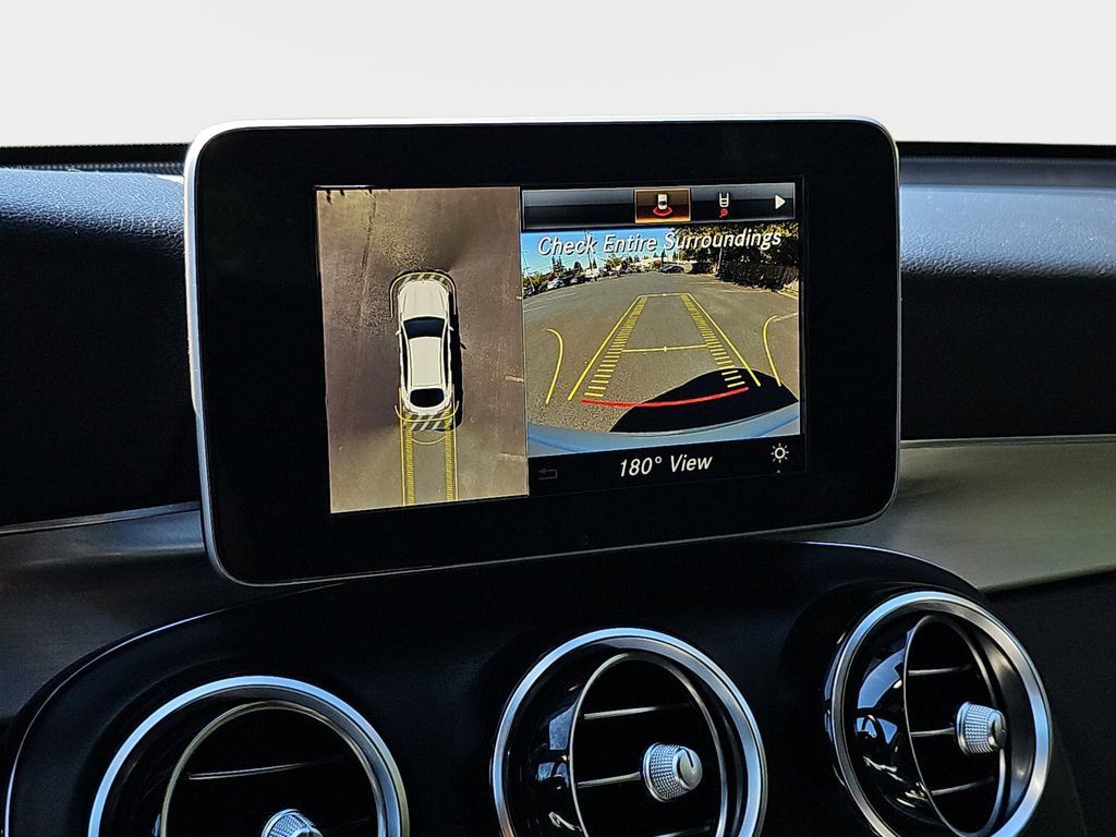 Used 2019 Mercedes-Benz GLC 300 4MATIC Coupe image 26