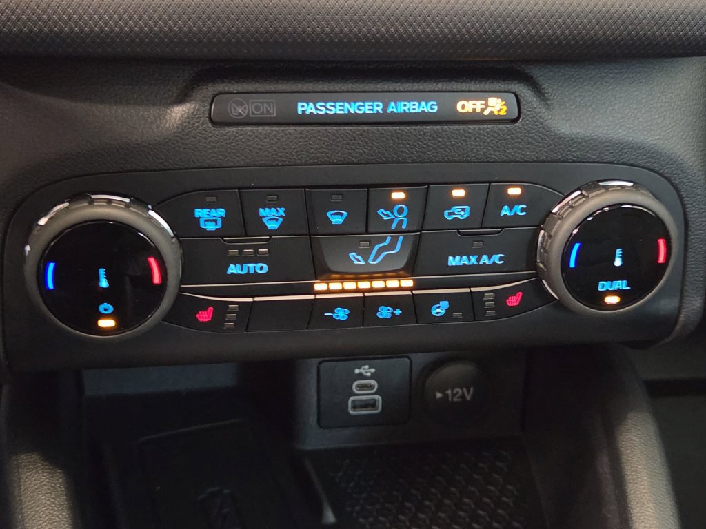 Used 2024 Ford Bronco Sport Outer Banks w/ Tech Package AWD/4WD image 38