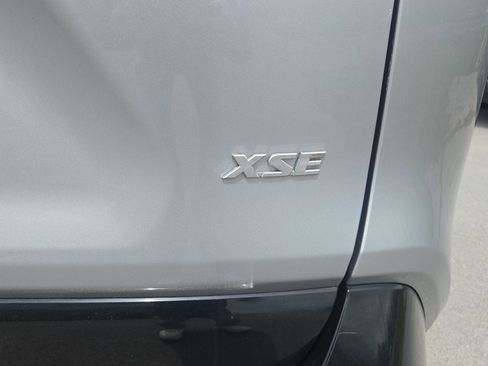 Used 2021 Toyota RAV4 XSE w/ Weather Package AWD/4WD image 33