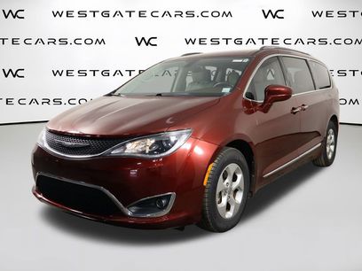Used 2017 Chrysler Pacifica Touring-L Plus