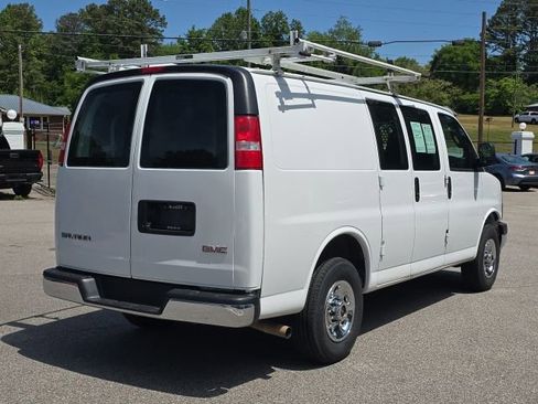 Used 2022 GMC Savana 2500 w/ Driver Convenience Package RWD image 5