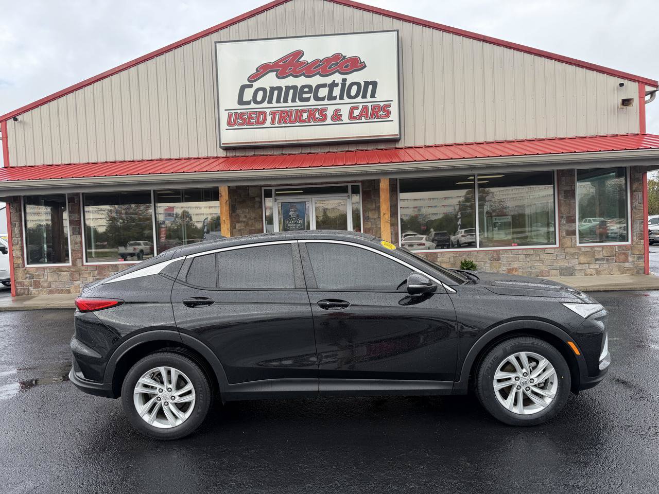 Used 2024 Buick Envista Preferred w/ Convenience I Package FWD image 3
