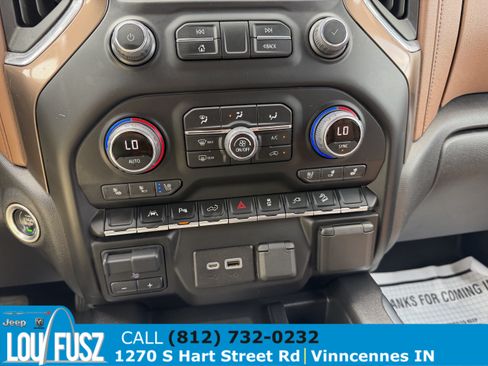 Used 2022 Chevrolet Silverado 1500 High Country w/ Safety Package II AWD/4WD image 24