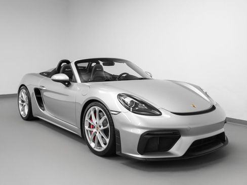 Used 2020 Porsche 718 Boxster Spyder image 10