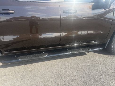 Used 2019 Chevrolet Silverado 1500 LT w/ Convenience Package AWD/4WD image 15