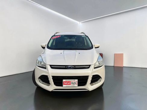 Used 2016 Ford Escape Titanium FWD image 3