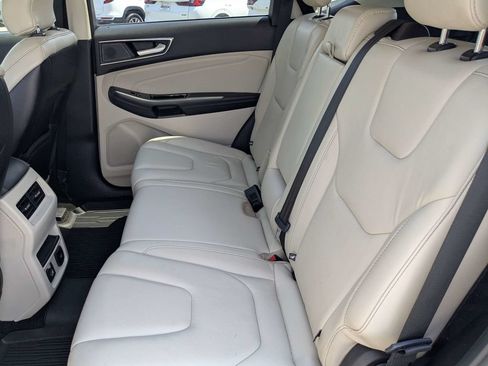Used 2019 Ford Edge Titanium w/ Cold Weather Package FWD image 14