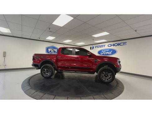 New 2025 Ford Ranger Lariat w/ FX4 Off-Road Package image 3