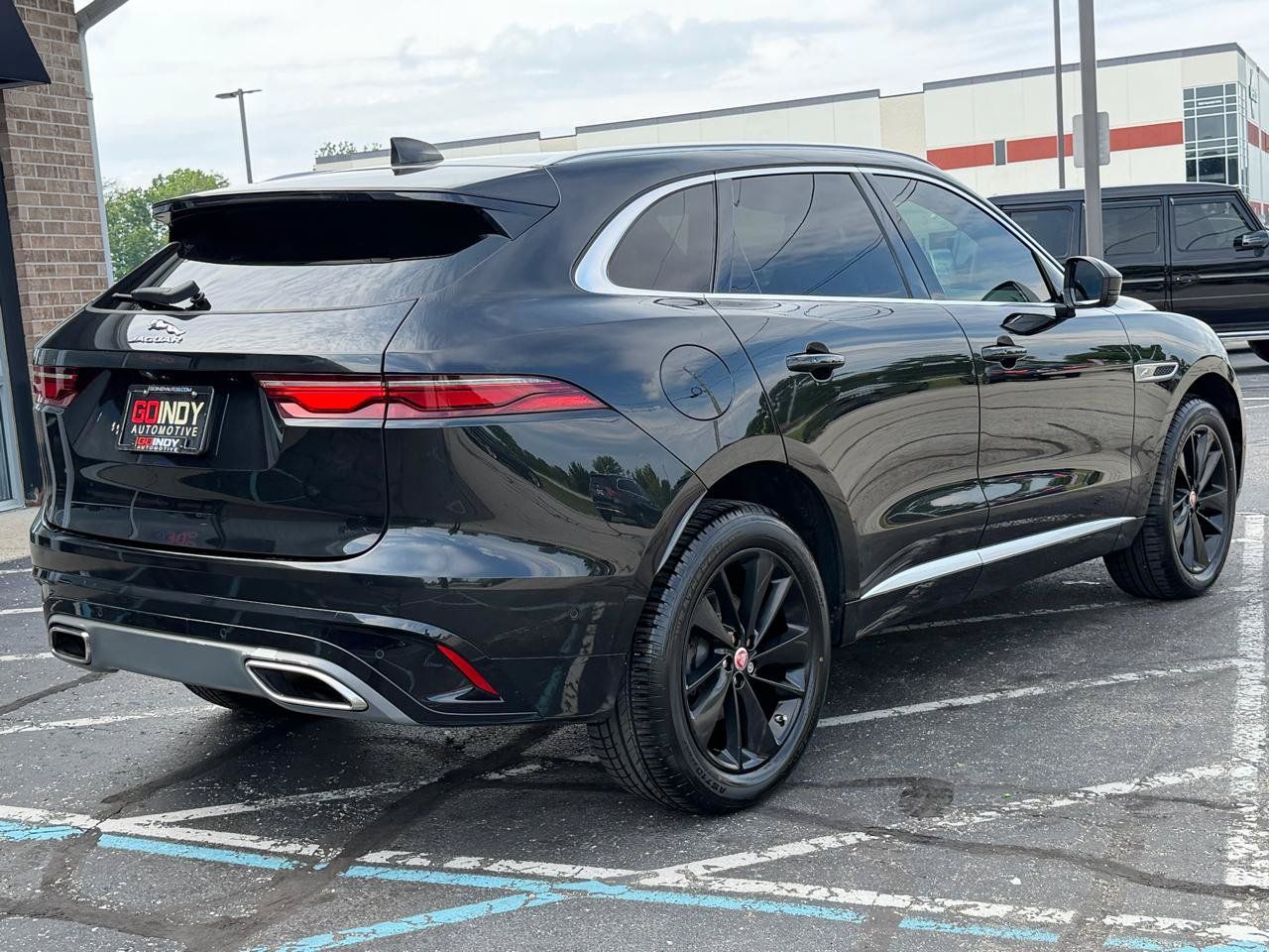 Used 2021 Jaguar F-PACE R-Dynamic S AWD/4WD image 6