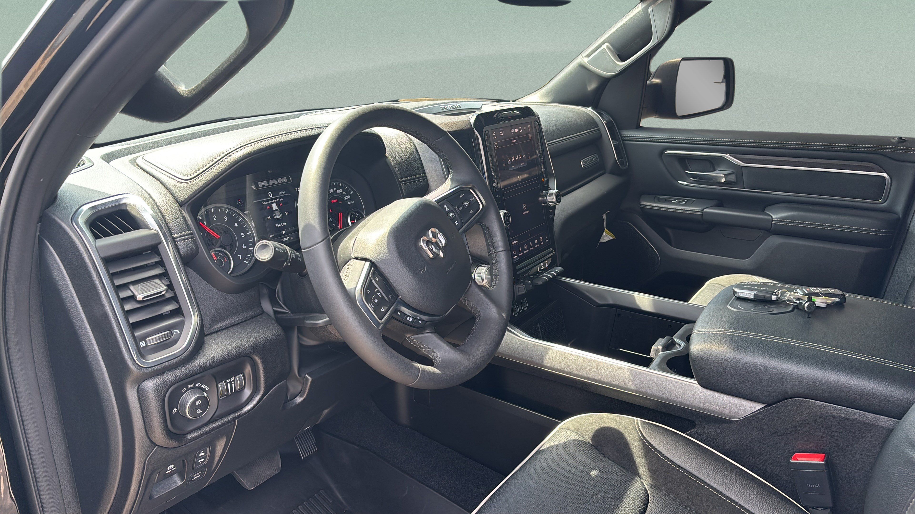 Used 2026 RAM 1500 Laramie w/ Sport Appearance Package RWD image 10
