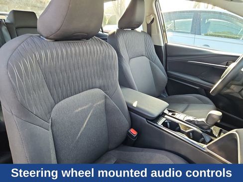 Used 2025 Toyota Camry LE image 8