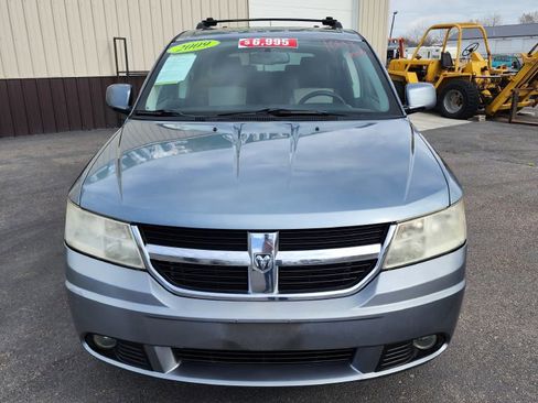Used 2009 Dodge Journey R/T w/ Flexible Seating Group image 3