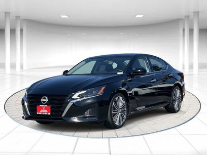 Used 2025 Nissan Altima 2.5 SL