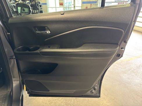 Used 2022 Honda Pilot EX-L image 31