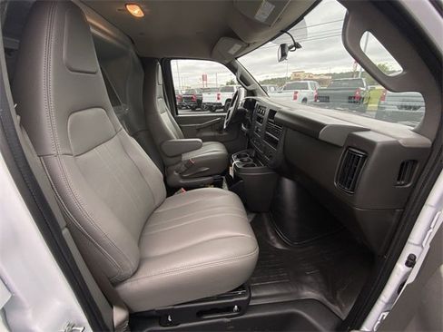 New 2025 Chevrolet Express 2500 w/ Driver Convenience Package image 29