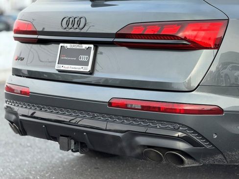 Certified 2025 Audi SQ7 Prestige w/ Prestige Package image 12