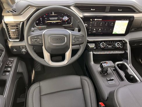 New 2026 GMC Sierra 1500 Denali w/ Denali Reserve Package image 8