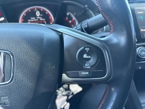 Used 2018 Honda Civic Si image 16