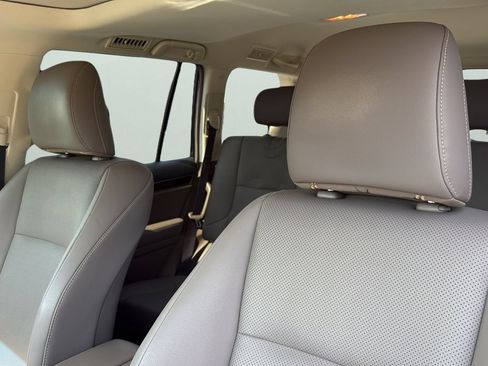 Used 2019 Lexus GX 460 Premium AWD/4WD image 9