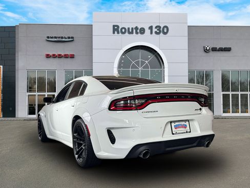Used 2022 Dodge Charger SRT Hellcat w/ Harman/Kardon Audio Group image 3